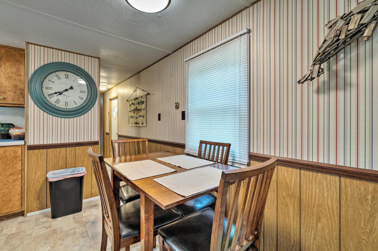 Cabin With Fire Pit, Walk To Steinhatchee River! Eksteriør billede