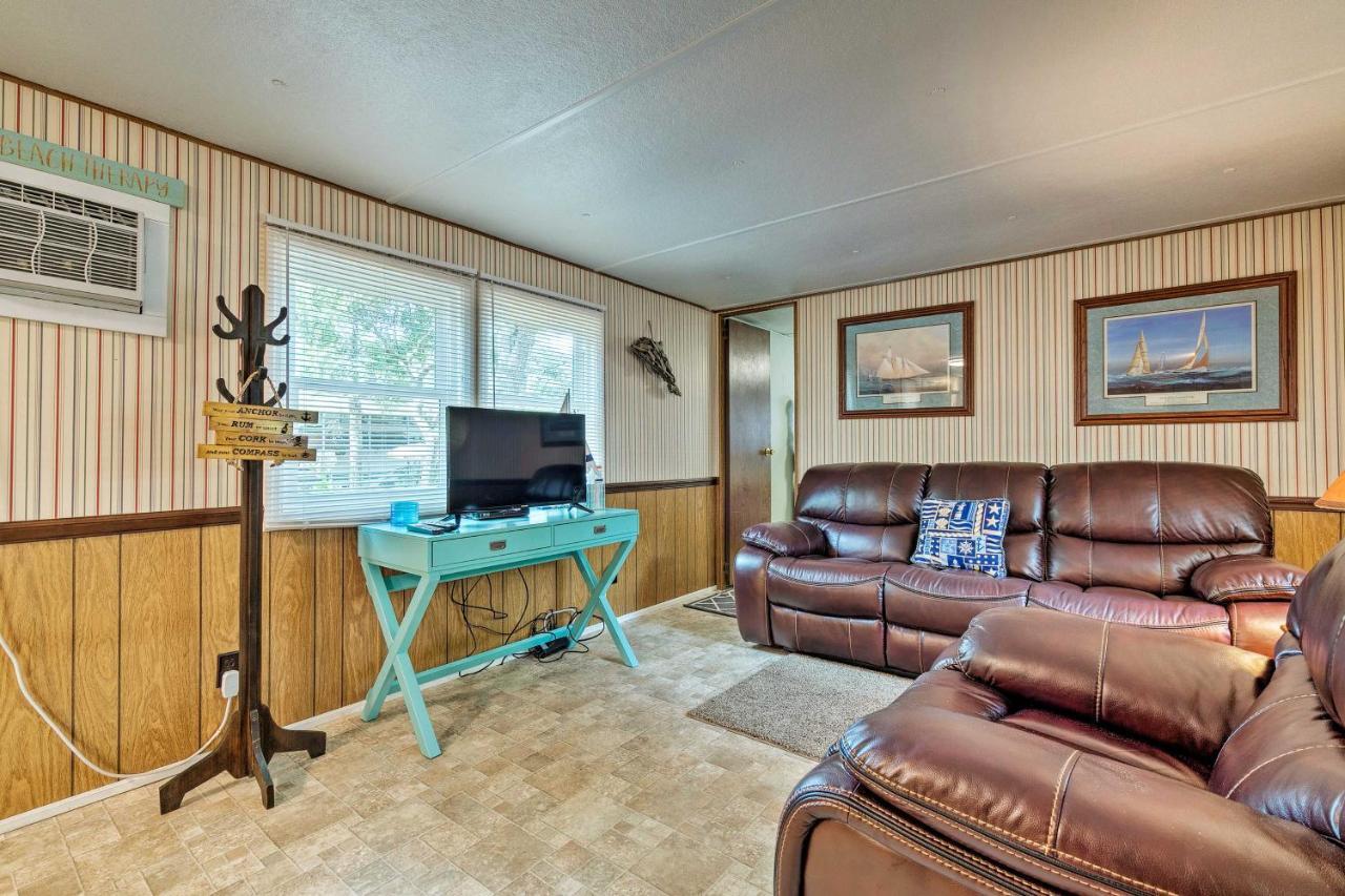 Cabin With Fire Pit, Walk To Steinhatchee River! Eksteriør billede