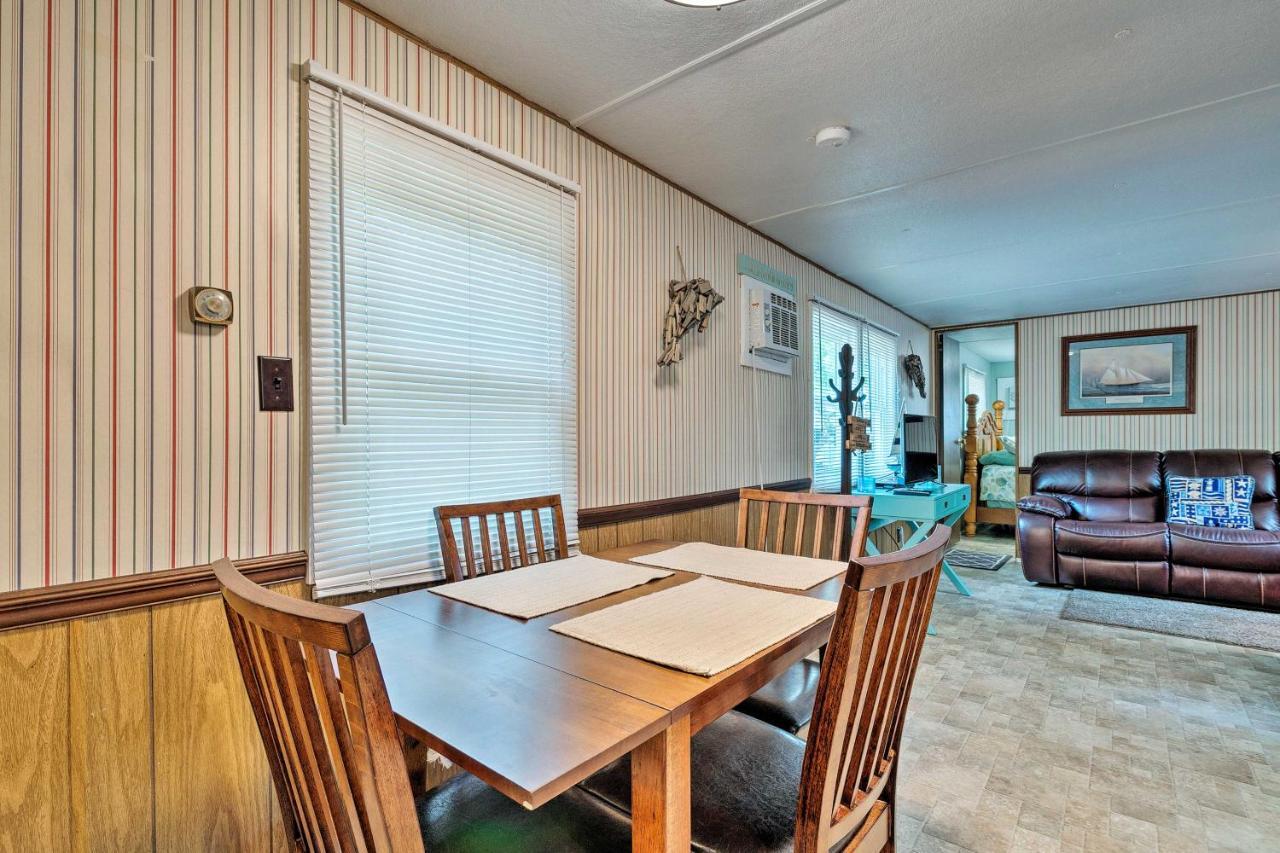 Cabin With Fire Pit, Walk To Steinhatchee River! Eksteriør billede